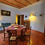 Attractive In Old On The Estate With Pool Hébergement de vacances Umbertide