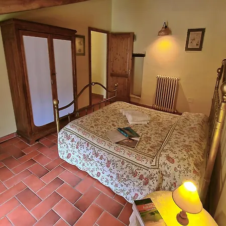 Attractive In Old On The Estate With Pool